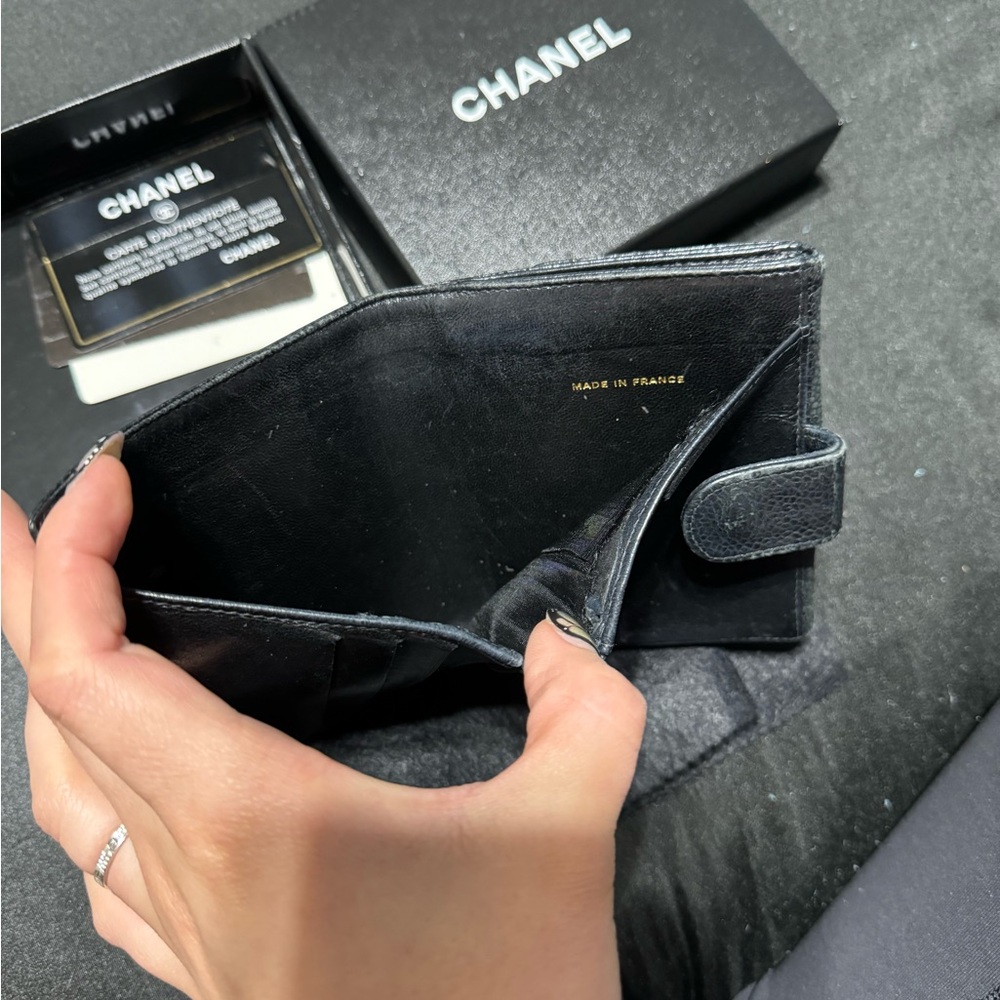 Chanel Caviar Compact Wallet - Picture 3 of 6